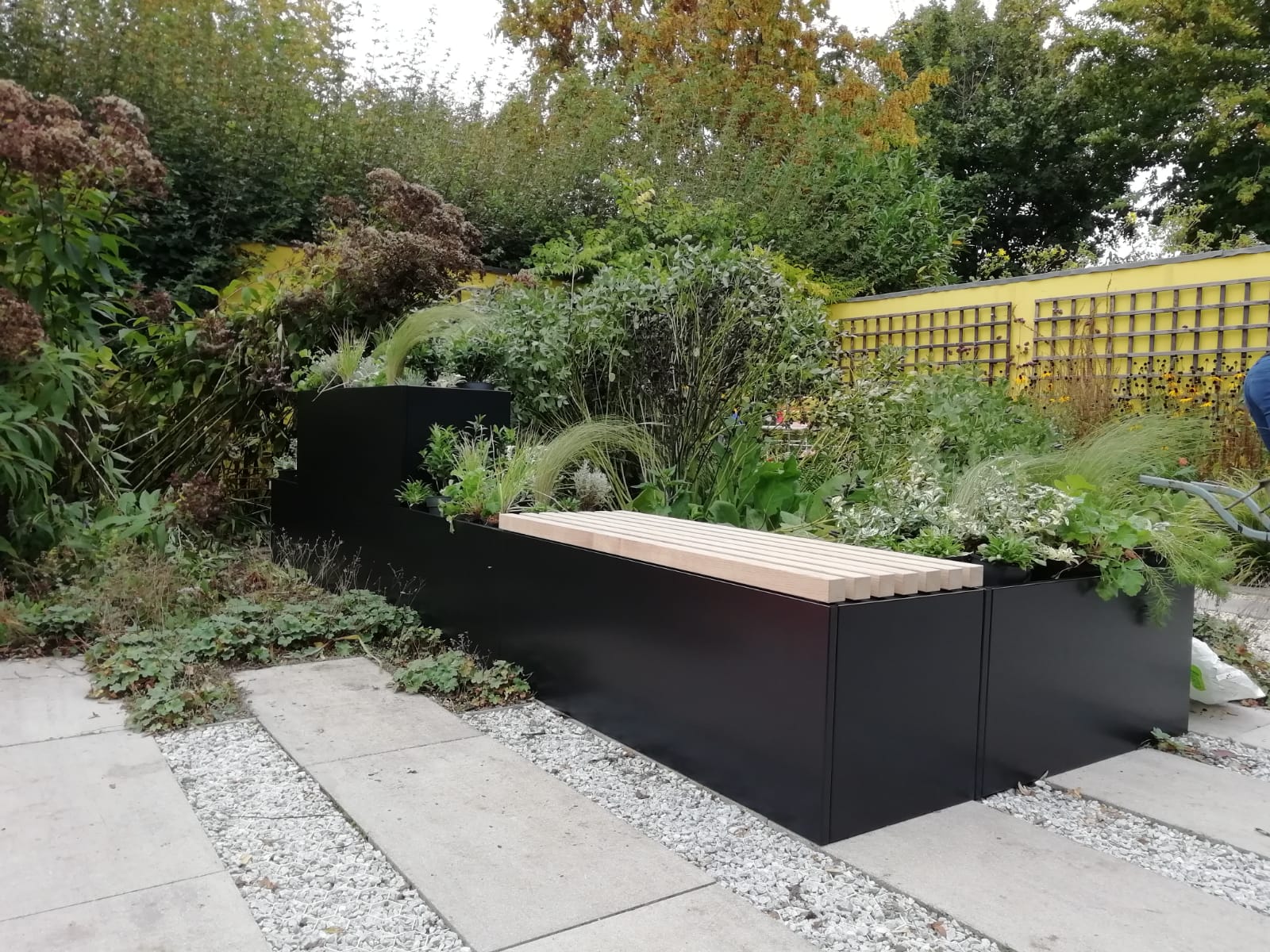 bloembak zwart Horndesign