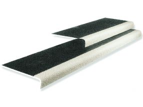 Traptreden indoor&outdoor Zwart met witte neus   600 mm x tot 345 mm x 55 mm